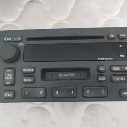 Cadillac CD Stereo Cassette 2000 & 2001 Seville & DeVille