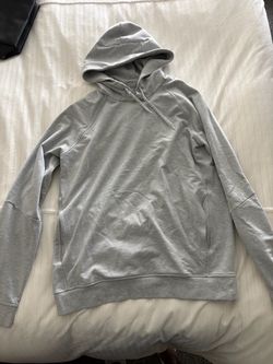 Lululemon Light Gray Pullover Hoodie - Medium