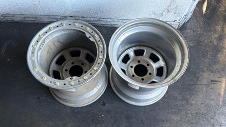 Two Real Racing 6 Pin Dirt Track wheels, 15x14 Inch with 4 Inch backspace, One beadlock
