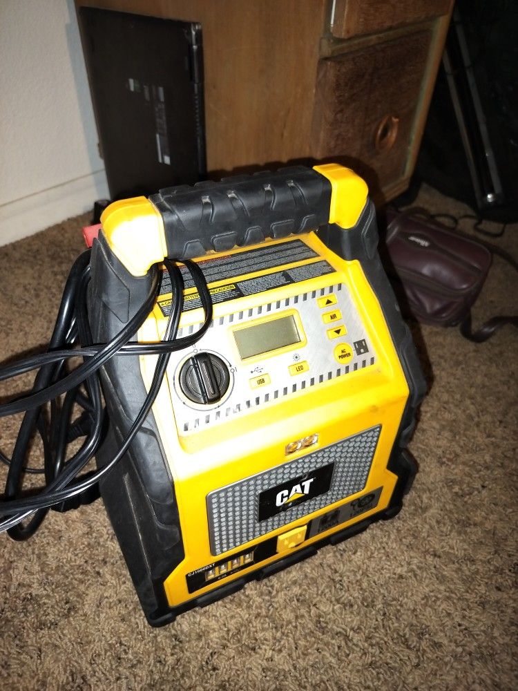 Car Jump Pack With Outlets And Tire Inflator