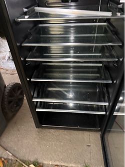 Refrigerator with Glass Door