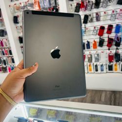 iPad 9th gen lte