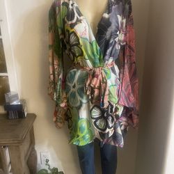 Bohemia blouse size medium  new