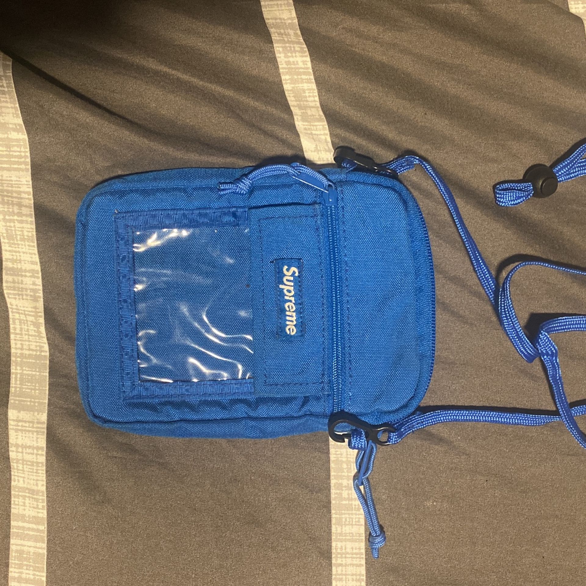 Supreme shoulder bag