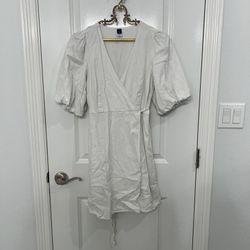 White Wrap Dress (Small)