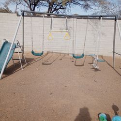 Kids Playground Swing Set 