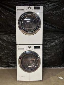 Kenmore washer and dryer laundry set