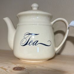 Tea Pots 