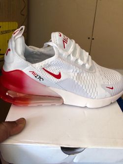 Nike 270