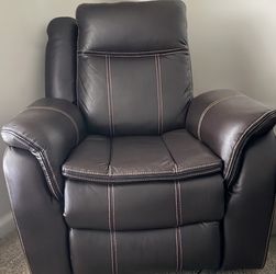 Dark Brown Leather Reclining Armchair / Single Recliner