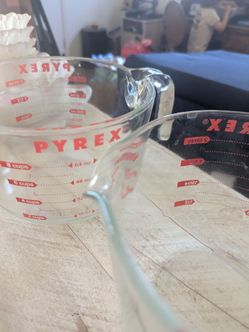 Pyrex large measuring cup!!!