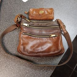 Vintage Fossil. Bag & Wallet Nice Leather Heavy Zippers 