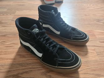 Men's Shoes Size 8