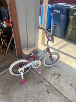Girls bike