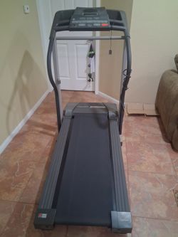 Proform Treadmill 495 PSI