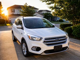 🚗 2018 Ford Escape SE – Clean, Reliable SUV – 123k Miles – Cold A/C