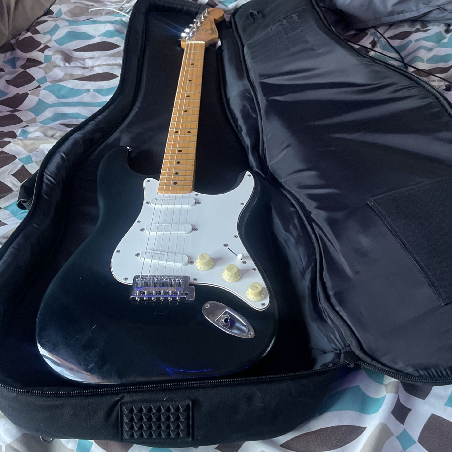 Fender Stratocaster Guitar (Authenticed) 