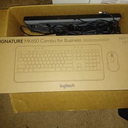 NEW sealed Logitech Wireless Mouse and Keyboard 