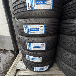 NEW Evoluxx 185/60/15 Capricorn HP tires