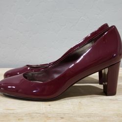 NWOB! LAUREN RALPH LAUREN Women's Hala Patent Leather Almond Toe Pump (10B) Red