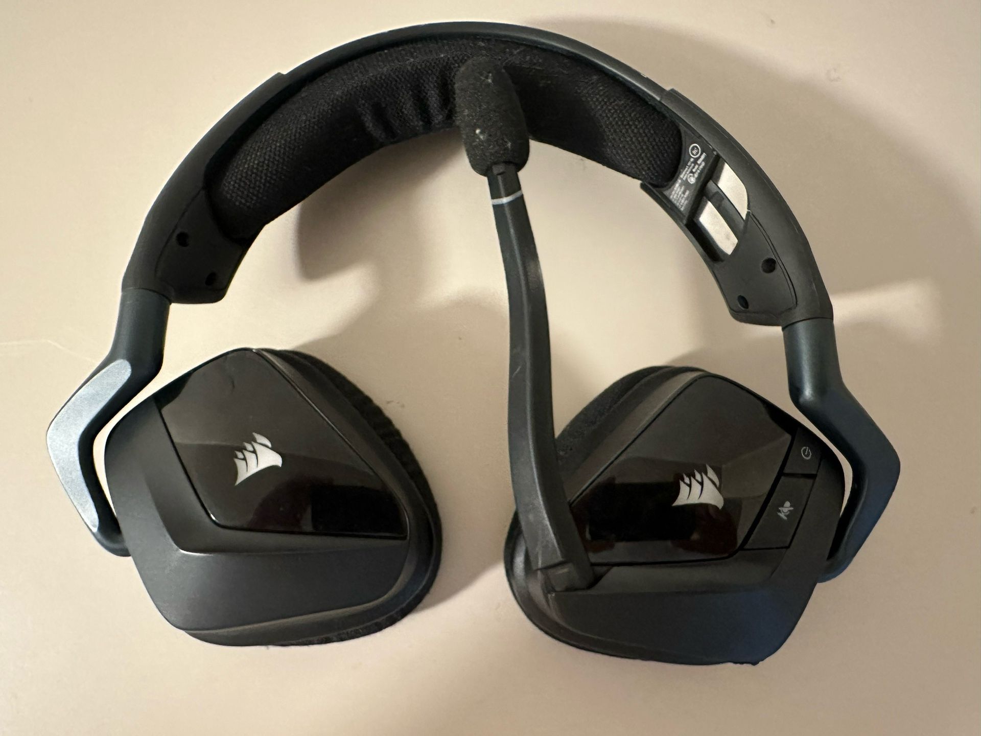 Corsair Wireless Premium Gaming Headset