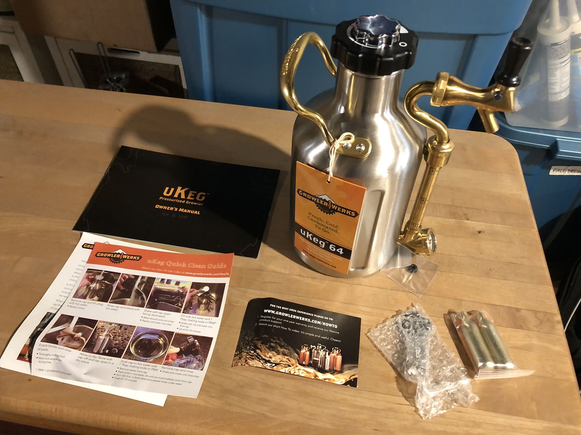 Ukeg 64 oz Growler
