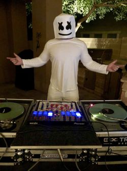 Halloween DJ Marshmallow Mask