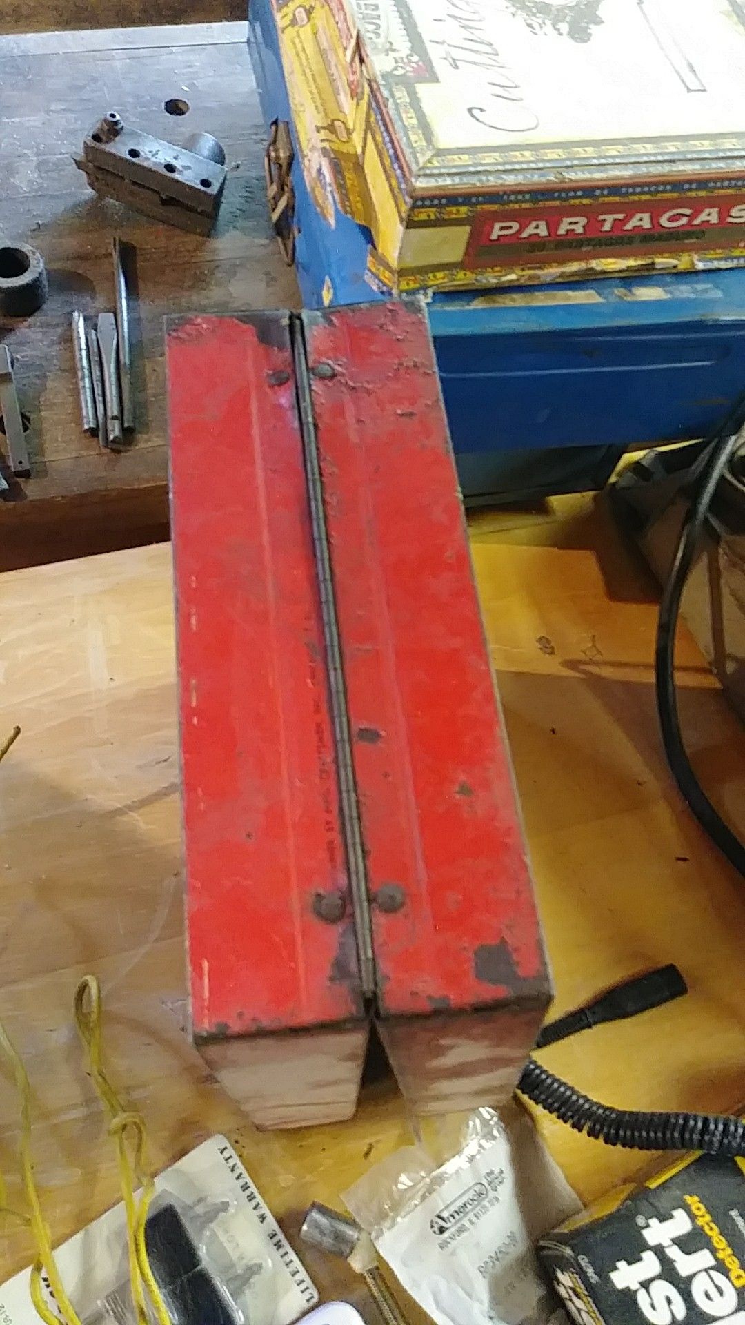 WEN Electric Soldering Gun Metal Box 8" x 8" x 3"