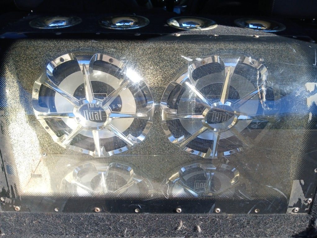 Dual Subwoofers 