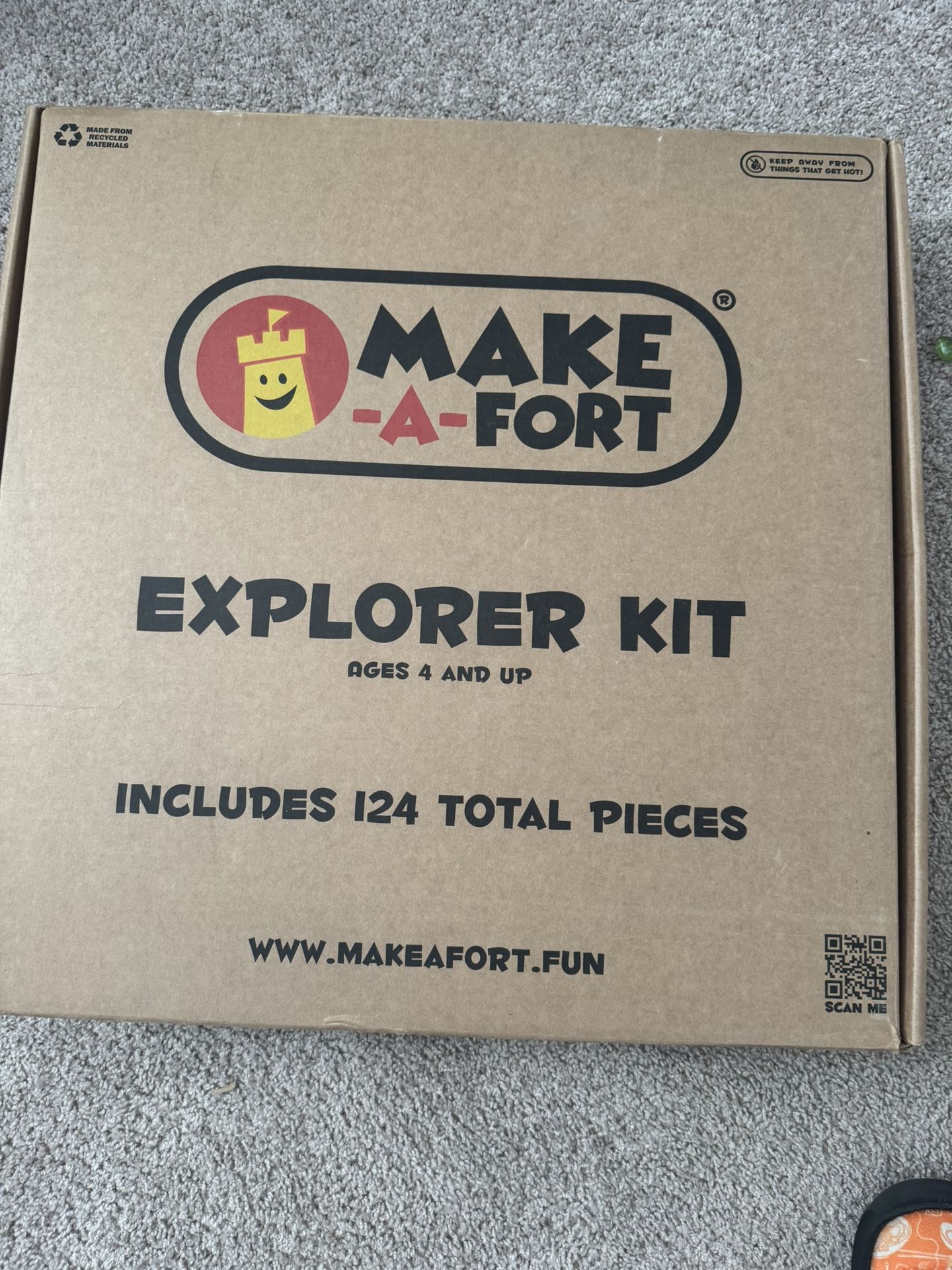 Make-A-Fort Explorer Kit - Missing Some Pieces