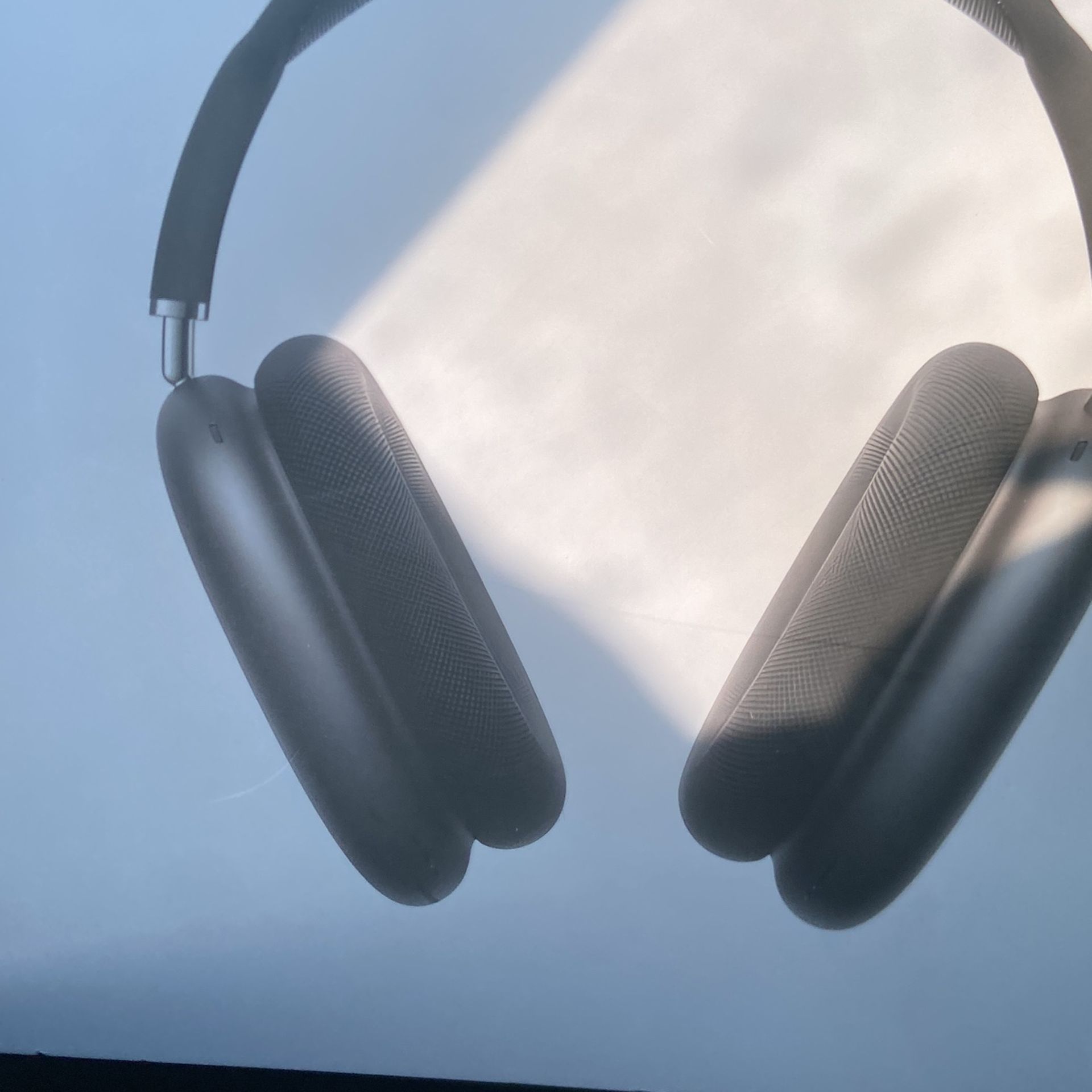 AirPods Max