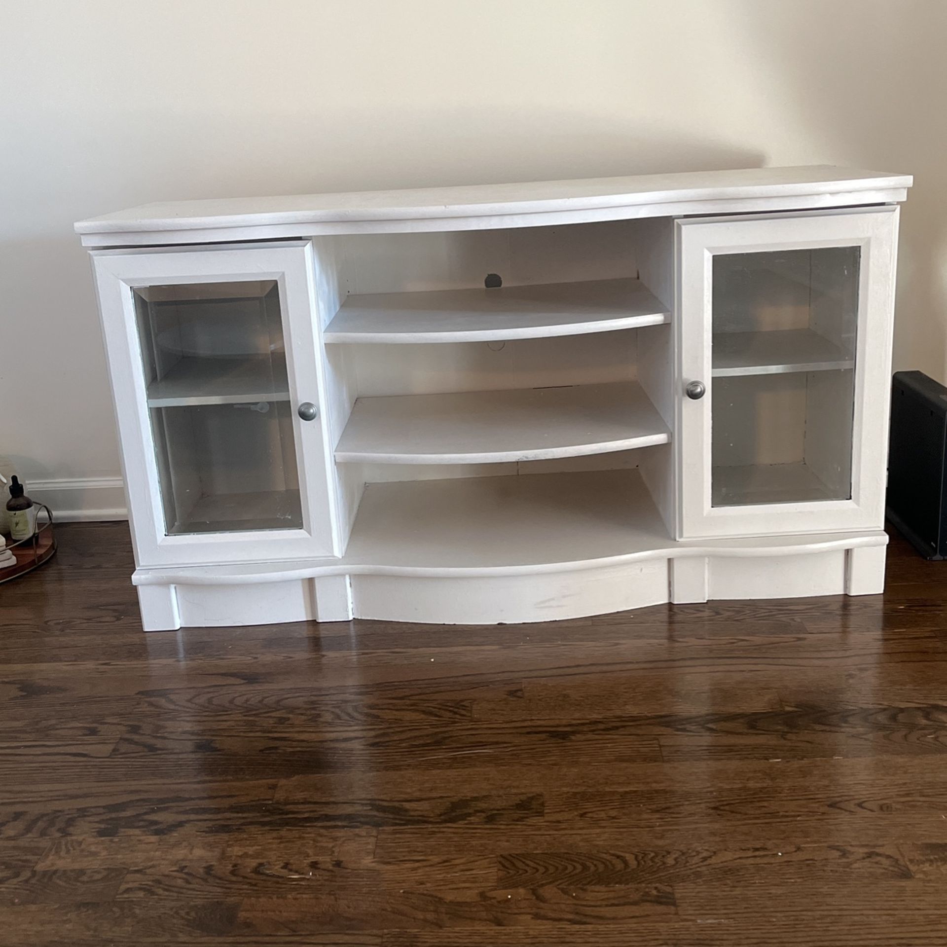 White Wood Tv/bookcase Stand