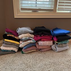 30+ Articles of Girls Clothing - Size 10-14
