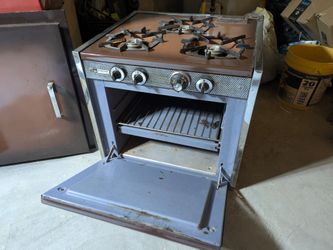 Vintage travel trailer 3 burner propane range and stove  plus icebox