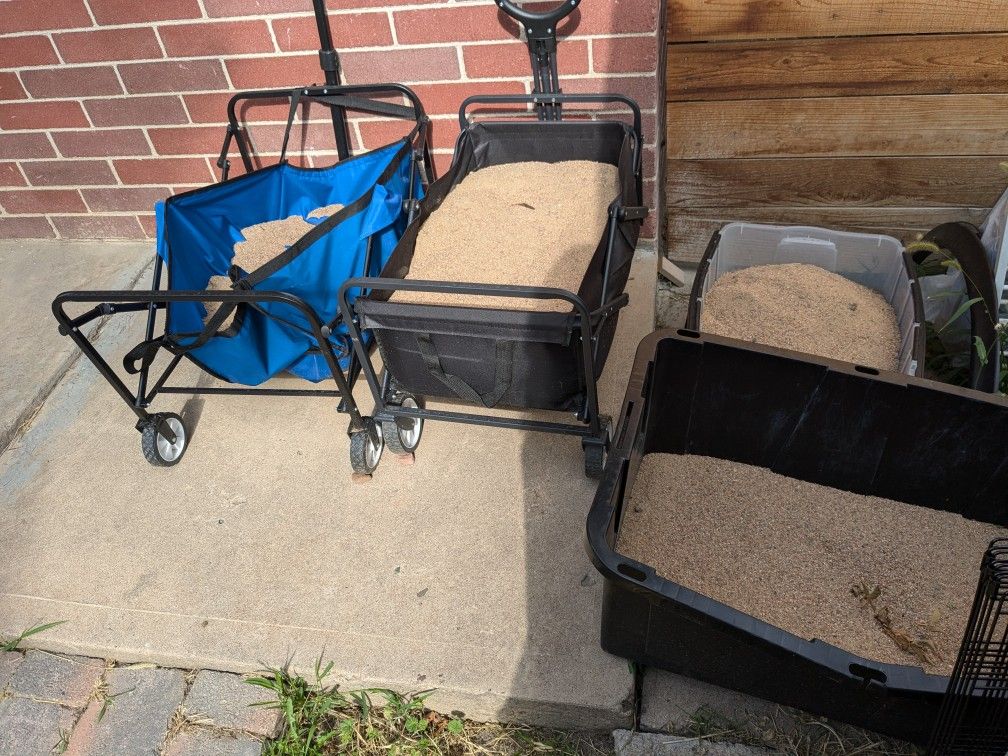 FREE SAND (Don't Take Wagons Or Bins!!!)