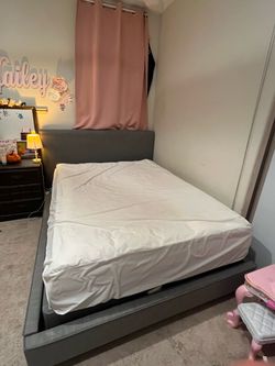 Bed: queen size bedframe and mattress with topper