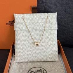 HERMES POP H Series Mini Pop H Logo Letter Decoration Metal Necklace Women's(25)26