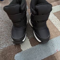 Winter Boots Size 7