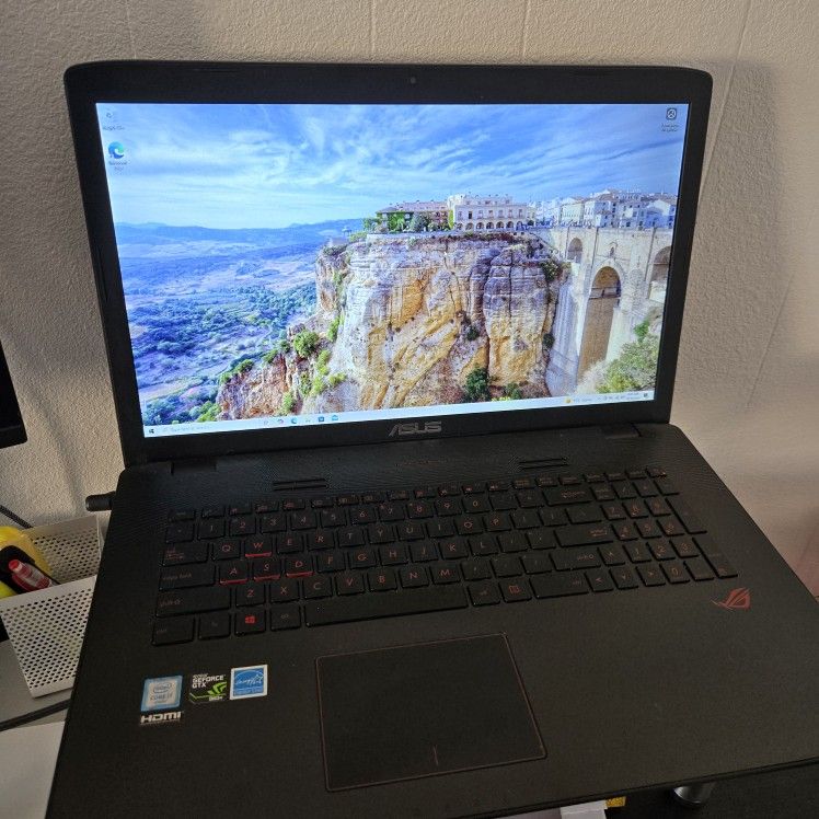 ASUS Laptop 17.3inch, 20gb Ram, i7