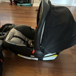 Infant Car seat 