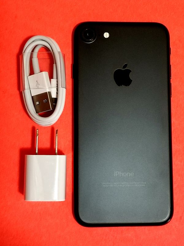 IPhone 7 126gb like new Flawless condition globally