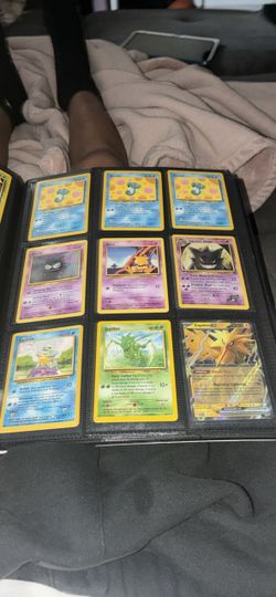 Selling all binder  345 .solo cards choose price