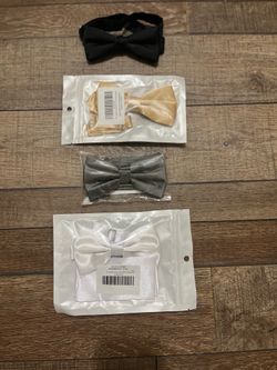 (4) BOW TIES NEW!!!all for 20.00