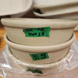 3 Pampered Chef Bundt Pan or Deep Dish $10 ea. 8"w x 2"d