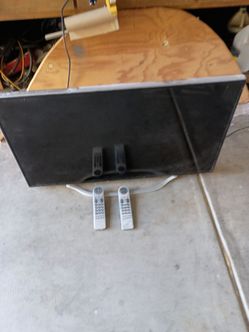 RCA TV with 2 remotes