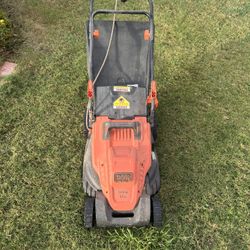 Lawnmower 