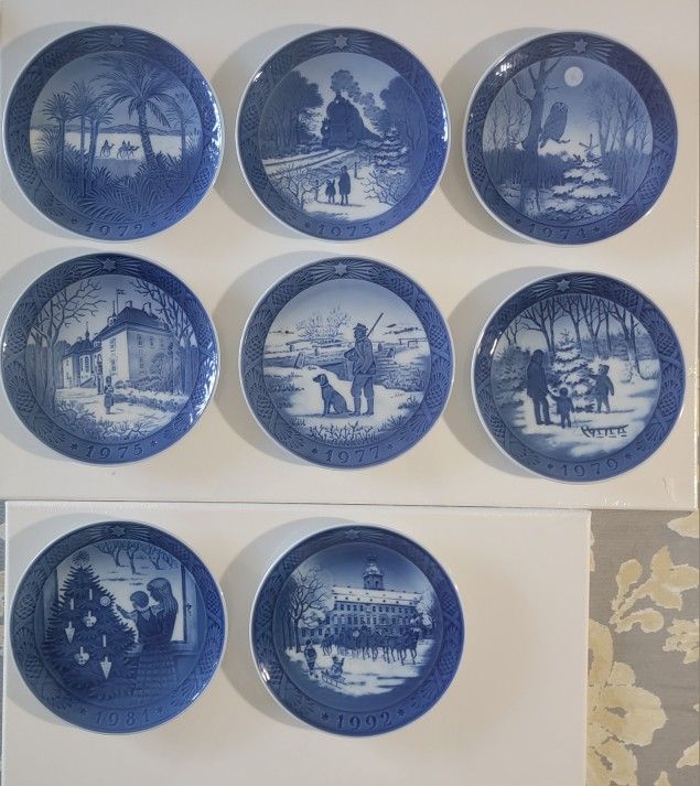 ROYAL COPENHAGEN CHRISTMAS PLATE