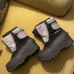 Boys Snow Boots Size12