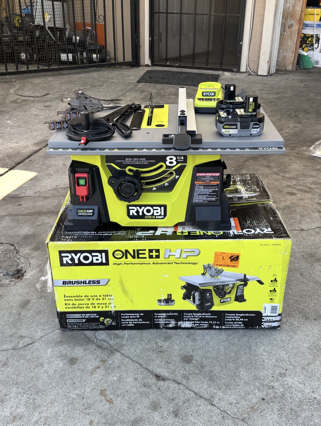 RYOBI ONE+ HP 18V Brushless Cordless 8-1/4 in. Compact Portable Jobsite Table Saw Kit with (2) 4.0 Ah