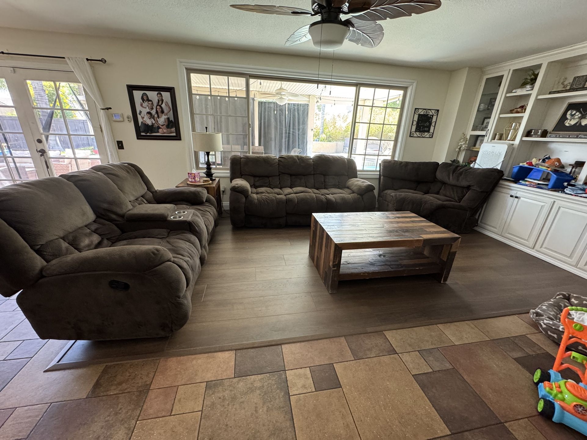 Reclining Sectional Sofa